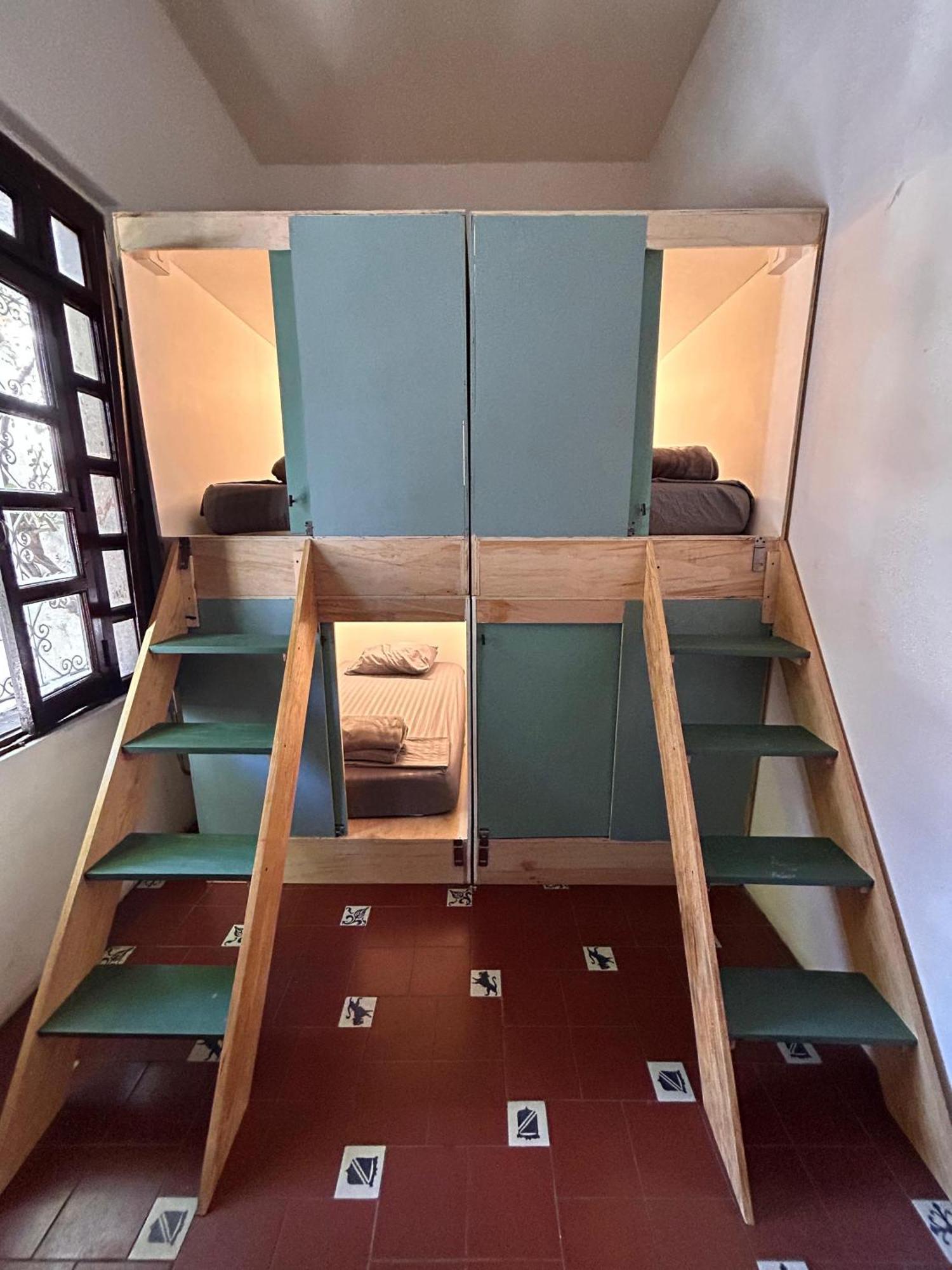 Coliving Chingon Hostel Guadalajara Bagian luar foto